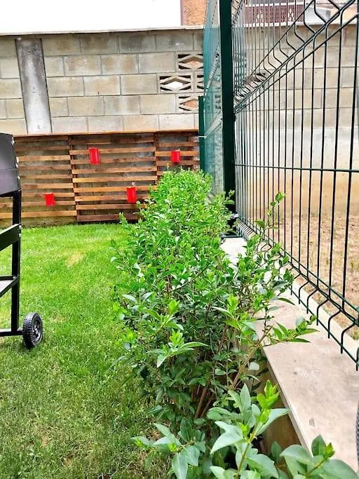 Apartment With Private Yard And Bbq Varna Bulgaria